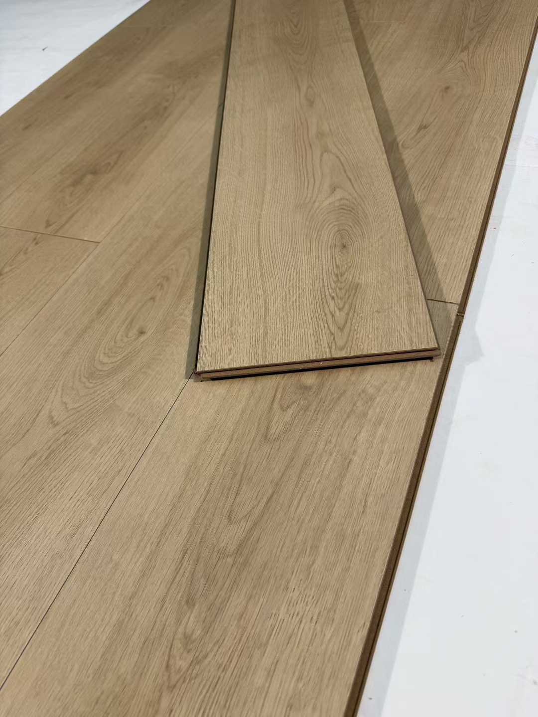 کفپوش لمینت ضد آب کفپوش لمینت ضد آب