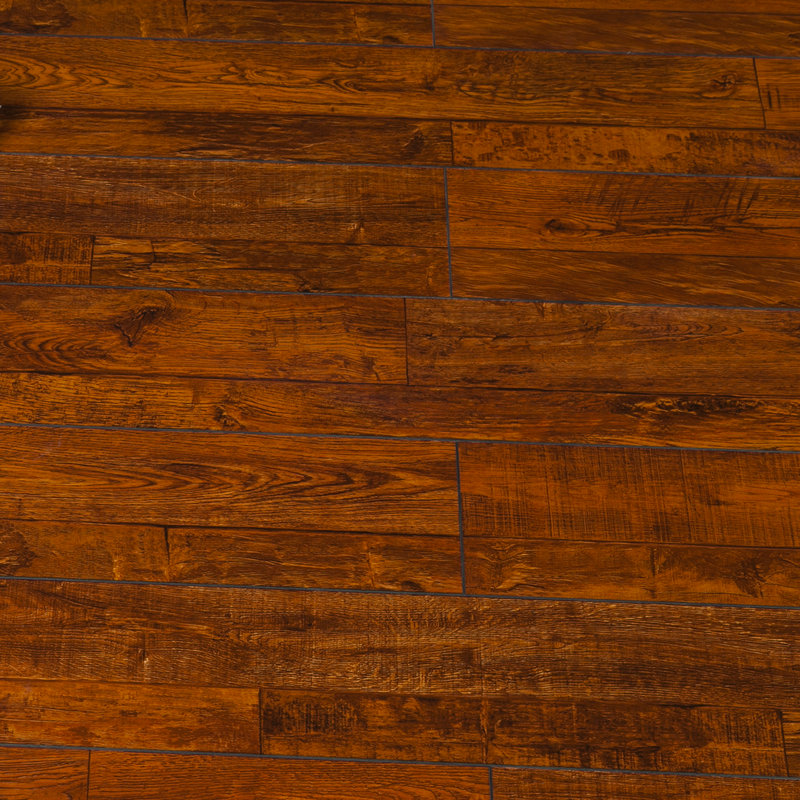 أرضيات بتقنية ألمانية 8 مم