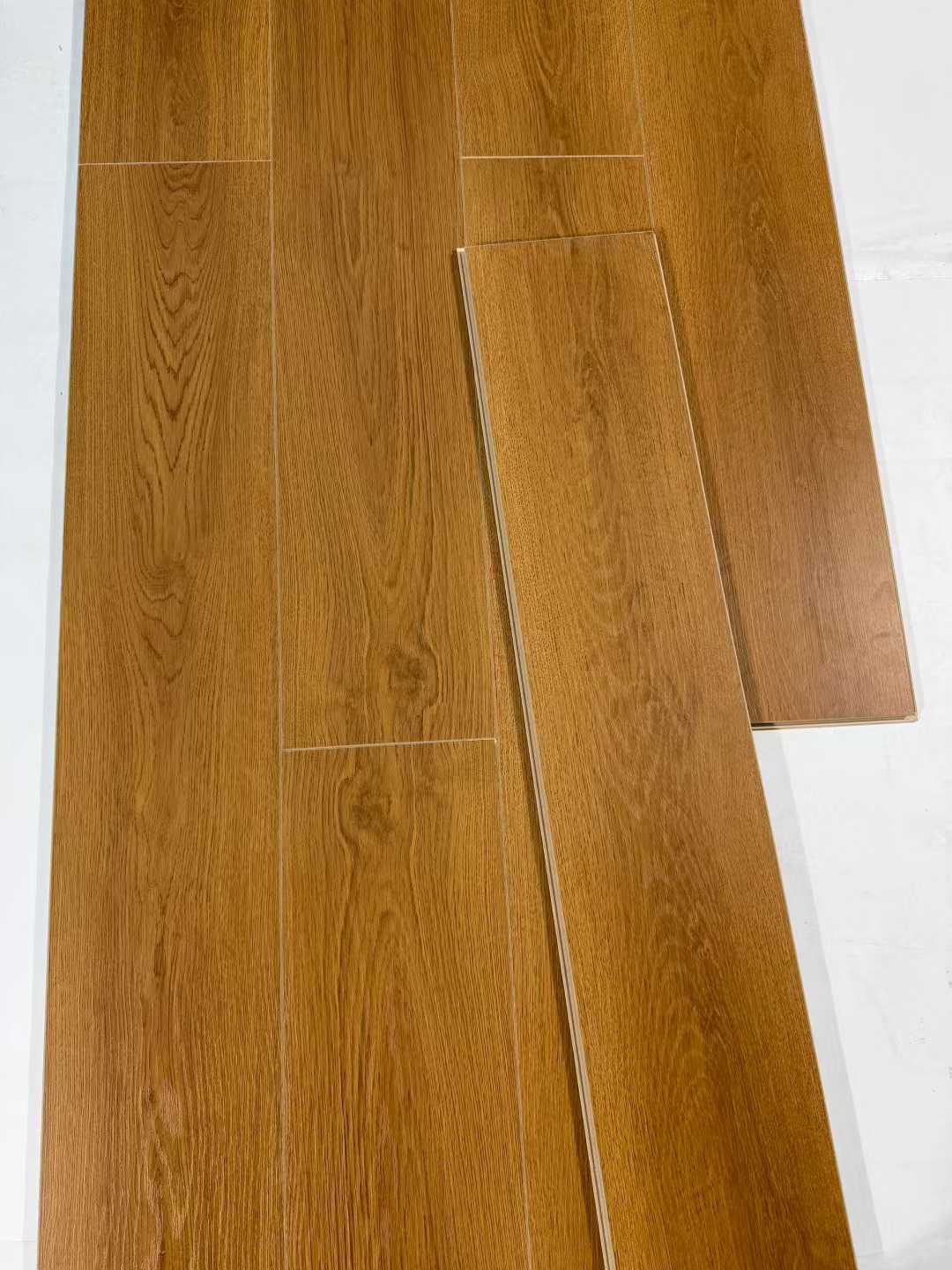 الأرضيات المصفحة