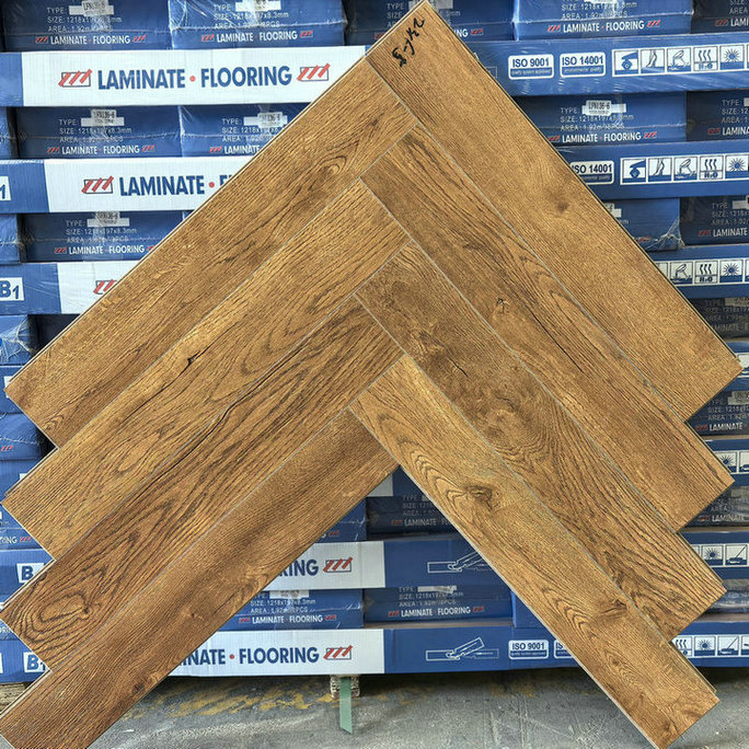 أرضيات متعرجة 12 مم للتجارة