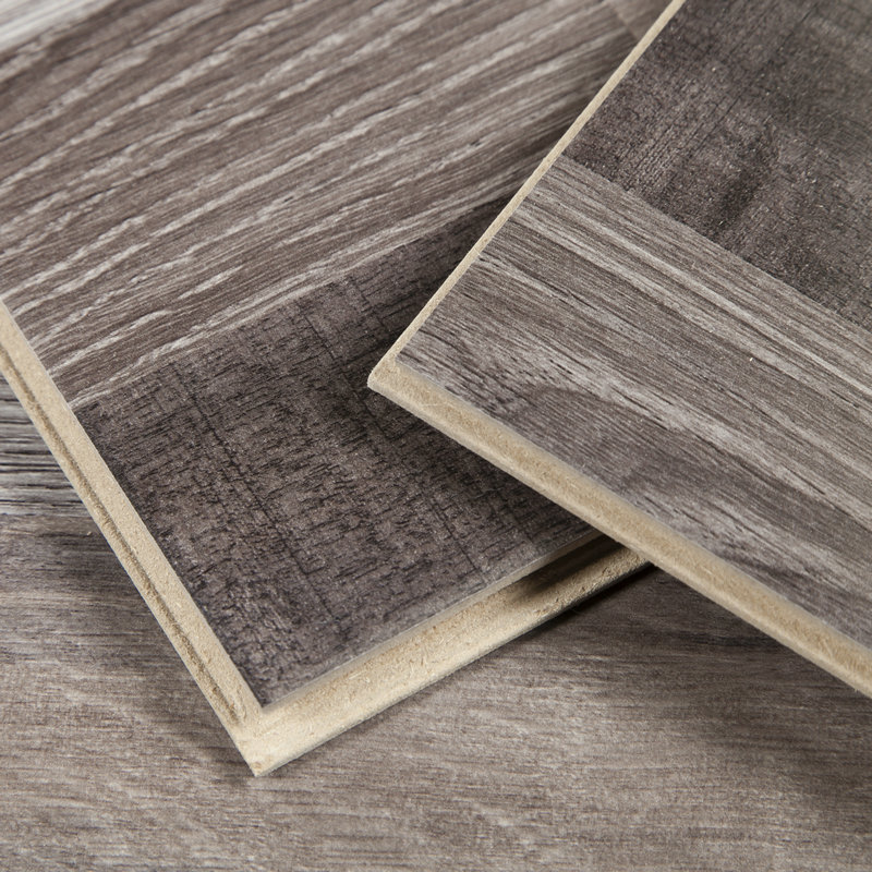 أرضيات بتقنية ألمانية 12 مم