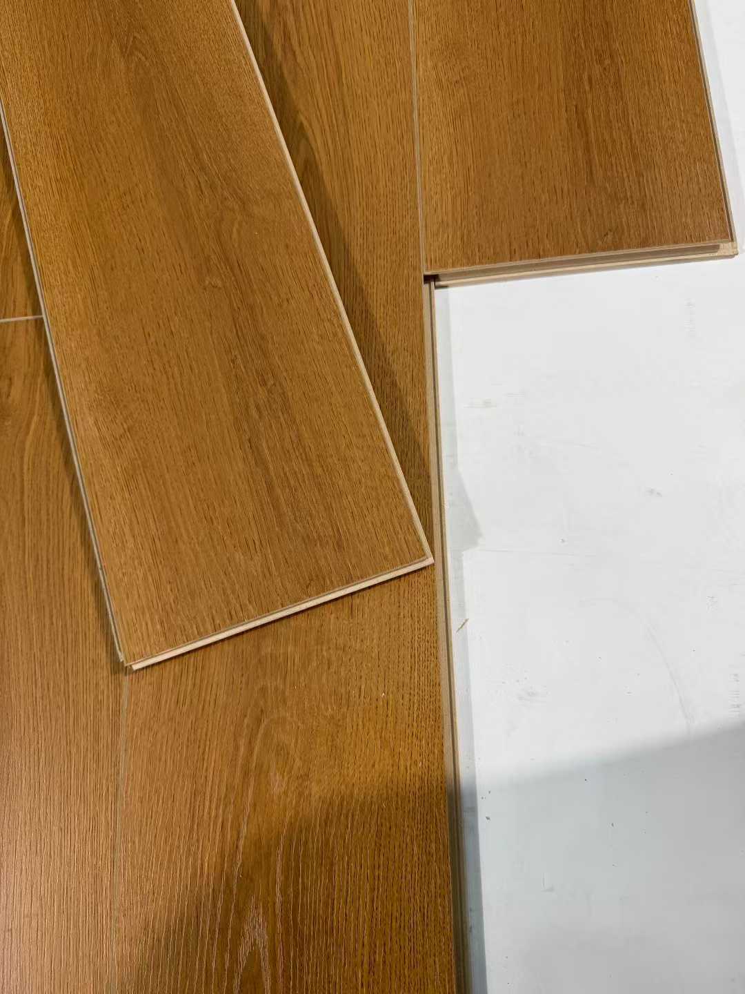 الأرضيات المصفحة