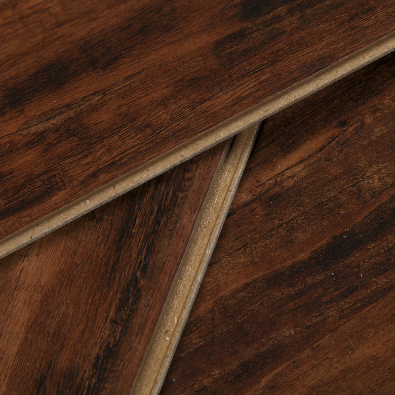 أرضيات خشبية عالية الجودة بسمك 10 مم