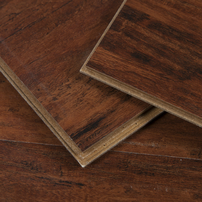 أرضيات خشبية عالية الجودة بسمك 10 مم