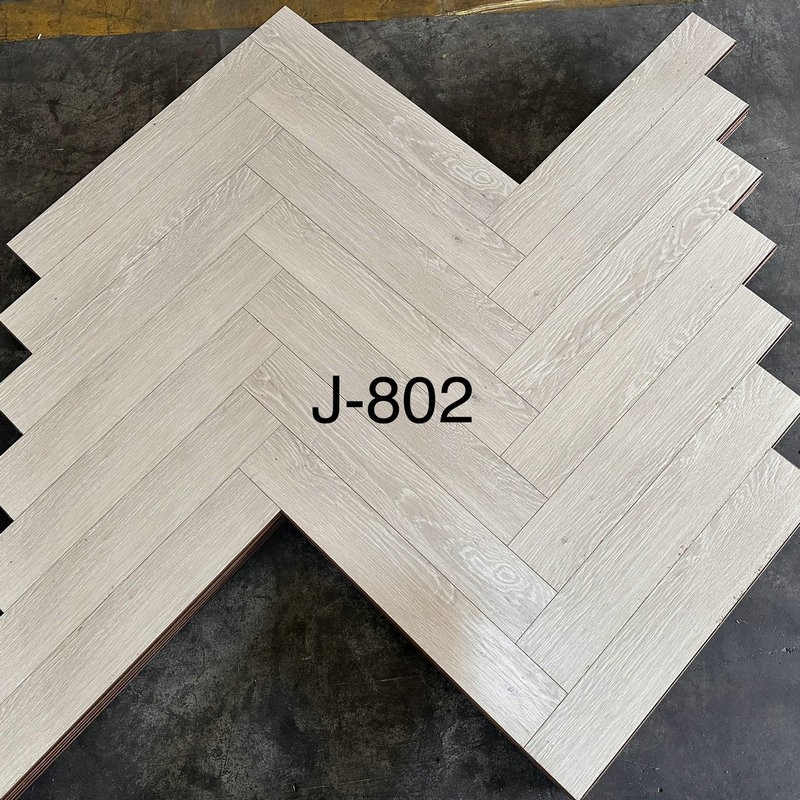 أرضيات AC4 فئة 33 10 مم