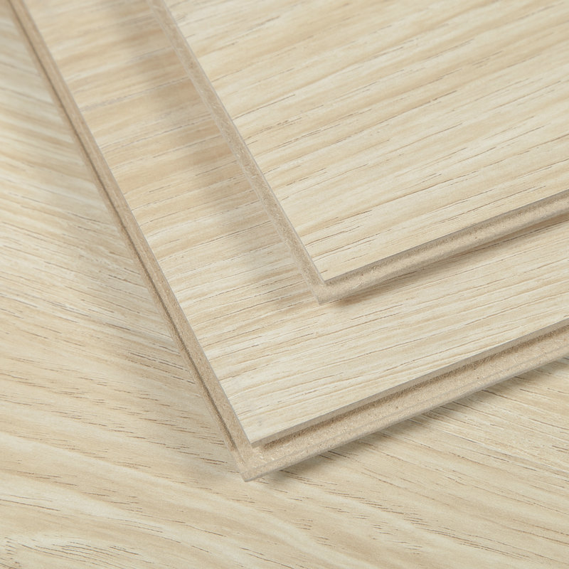   Suelo laminado AC3 de 8 mm