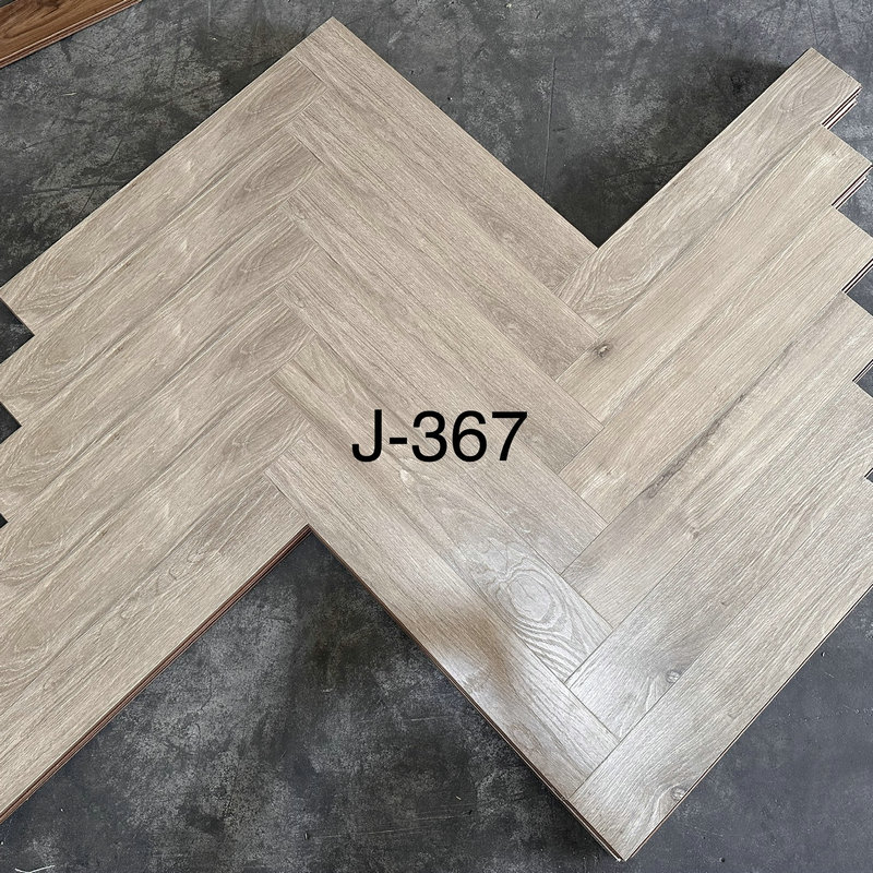 أرضيات AC4 فئة 33 10 مم